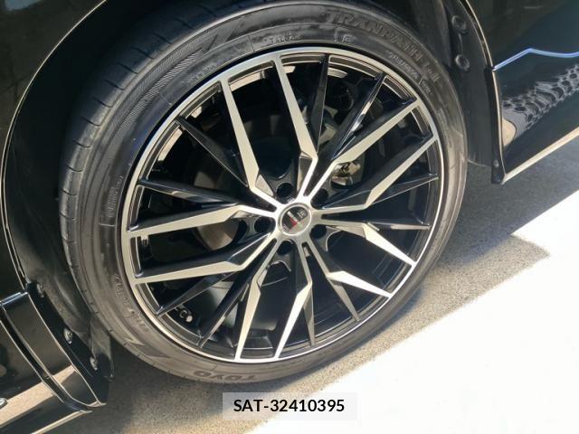 Toyota ALPHARD 2021-08 7214286-9
