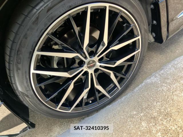 Toyota ALPHARD 2021-08 7214286-10