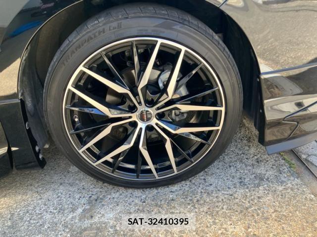 Toyota ALPHARD 2021-08 7214286-11