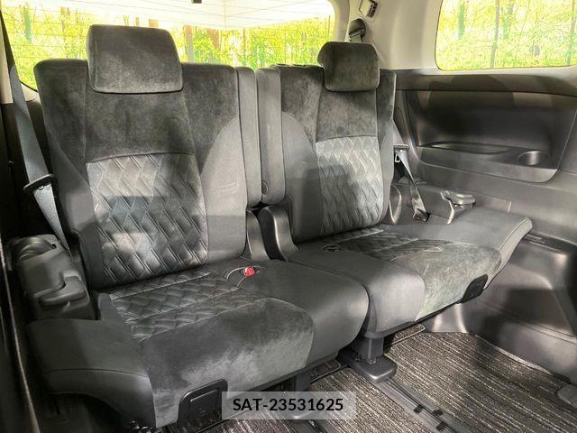 Toyota ALPHARD 2021-04 7214271-9