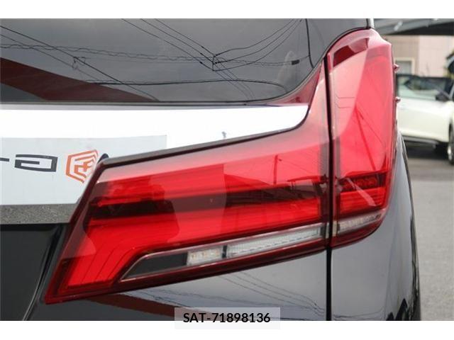 Toyota ALPHARD 2018-09 7214206-12