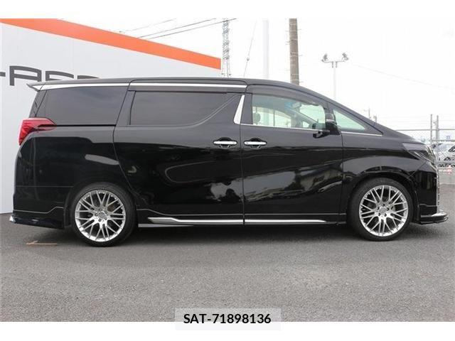 Toyota ALPHARD 2018-09 7214206-8