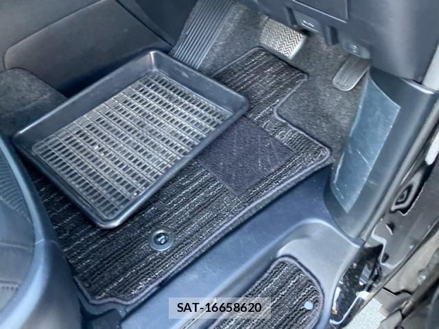 Toyota ALPHARD 2022-03 7214307-10