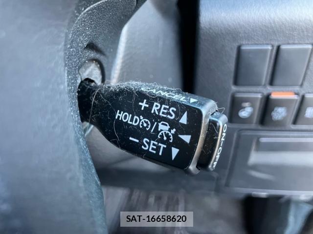 Toyota ALPHARD 2022-03 7214307-17