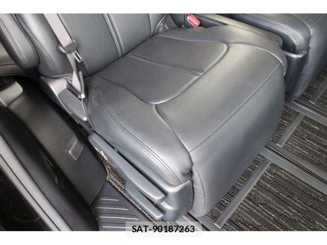 Toyota ALPHARD 2021-05 7214275-17