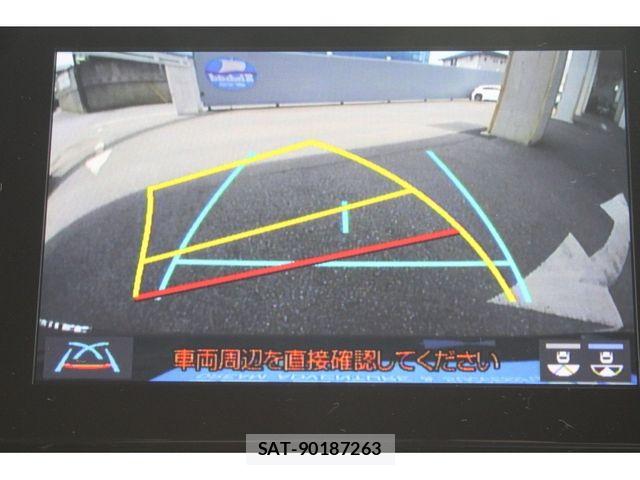 Toyota ALPHARD 2021-05 7214275-7