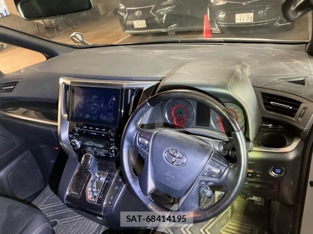 Toyota ALPHARD 2022-02 7214306-17