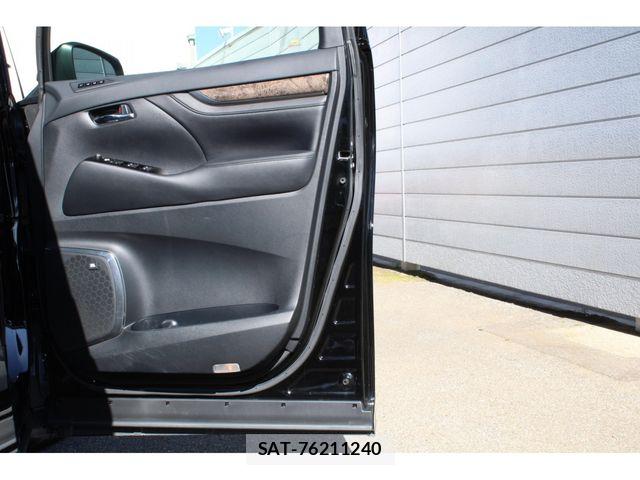 Toyota ALPHARD 2020-03 7214229-14