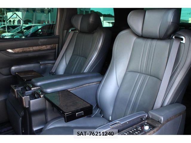 Toyota ALPHARD 2020-03 7214229-3