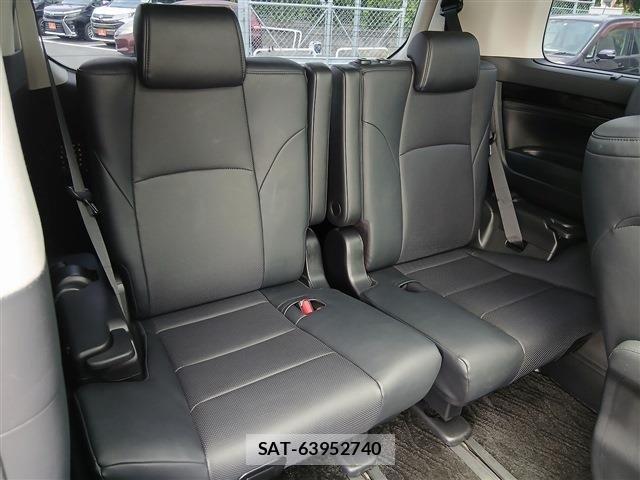 Toyota ALPHARD 2018-11 7214205-16
