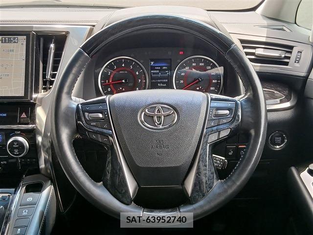 Toyota ALPHARD 2018-11 7214205-17