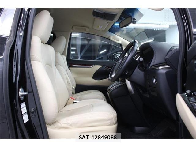 Toyota ALPHARD 2015-03 7249727-28