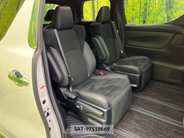 Toyota ALPHARD 2021-06 7249697-9
