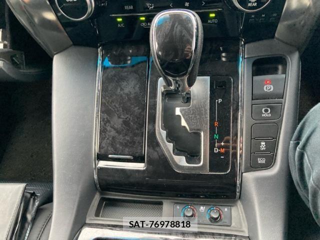 Toyota ALPHARD 2019-07 7249711-23