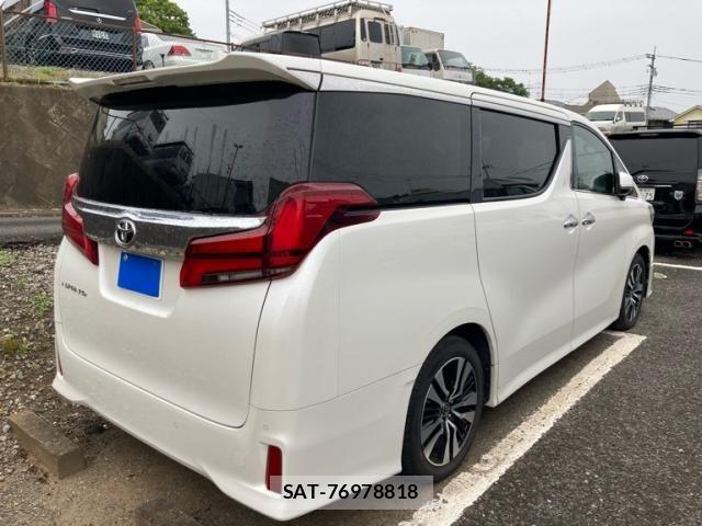 Toyota ALPHARD 2019-07 7249711-2