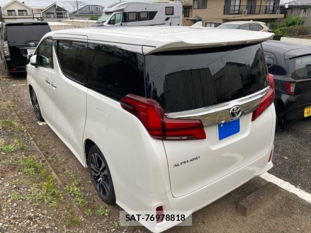 Toyota ALPHARD 2019-07 7249711-3