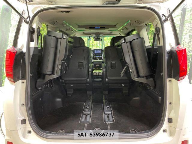 Toyota ALPHARD 2023-04 7249673-10