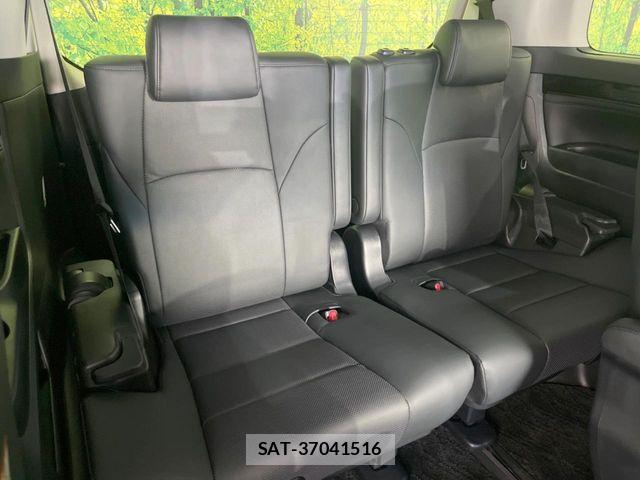Toyota ALPHARD 2019-08 7249712-9