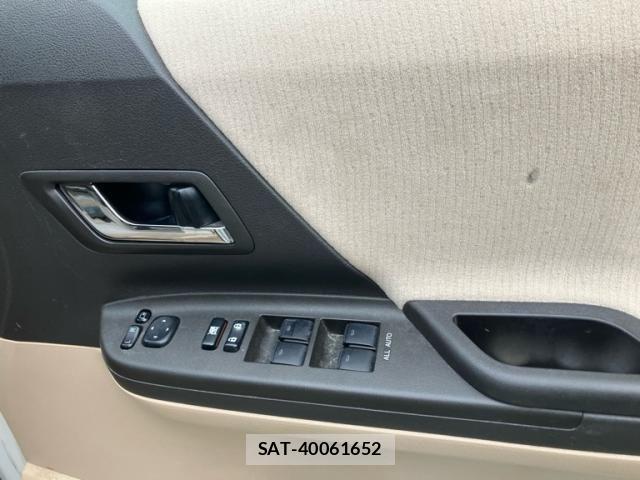Toyota ALPHARD 2008-11 7249729-20