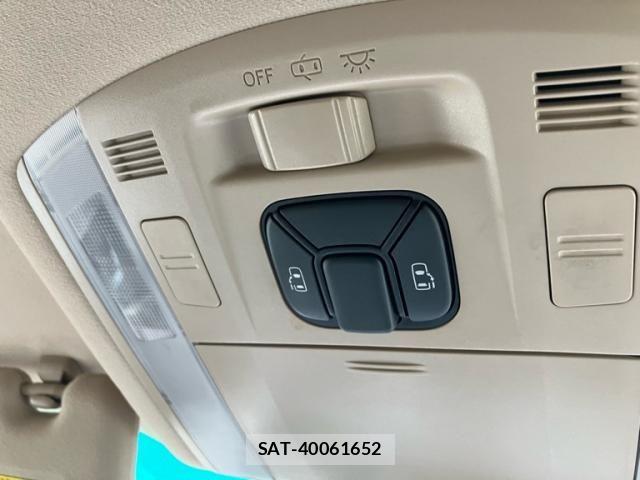 Toyota ALPHARD 2008-11 7249729-24