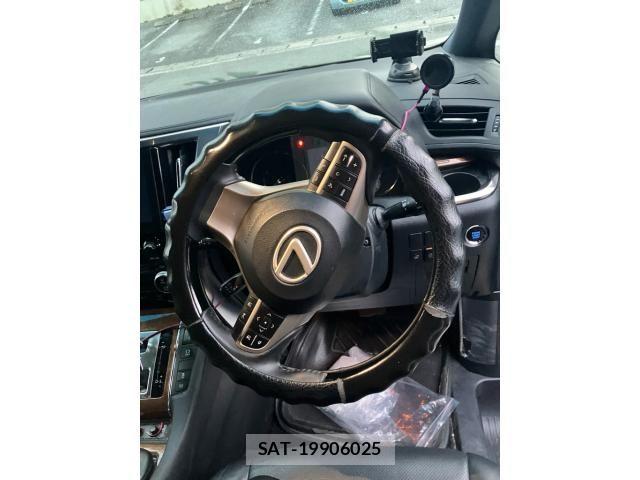 Toyota ALPHARD 2015-09 7249723-18