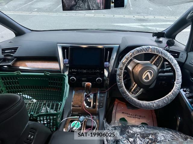 Toyota ALPHARD 2015-09 7249723-19