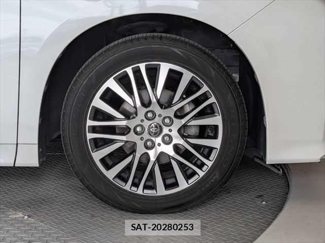 Toyota ALPHARD 2017-02 7249599-15