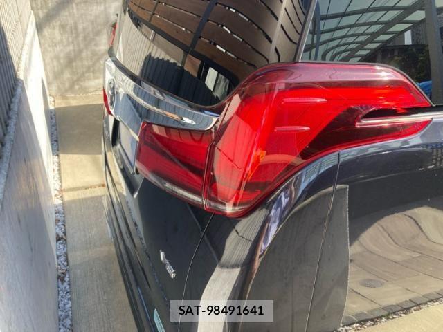 Toyota ALPHARD 2021-10 7249676-11