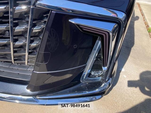 Toyota ALPHARD 2021-10 7249676-2