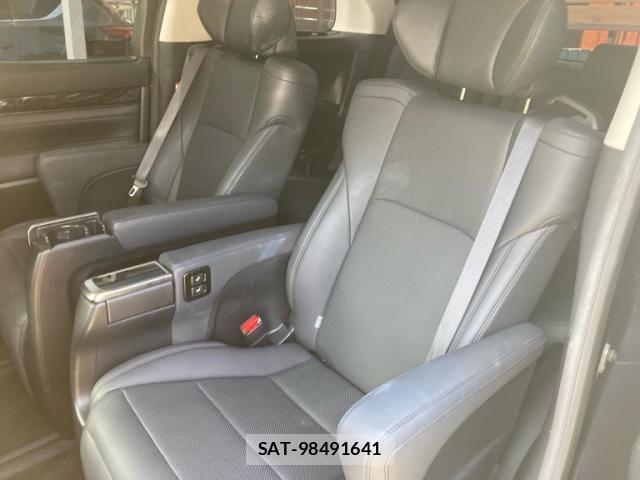 Toyota ALPHARD 2021-10 7249676-6