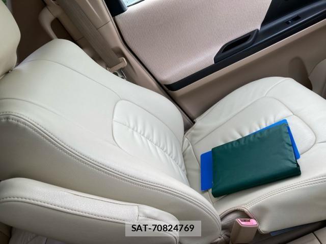 Toyota ALPHARD 2013-05 7249728-18
