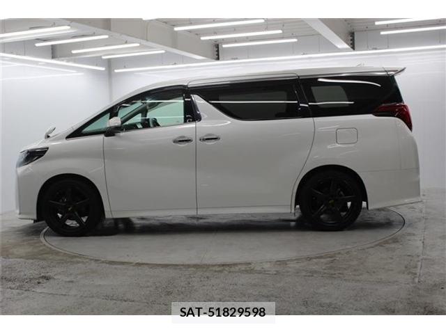 Toyota ALPHARD 2020-05 7249719-7