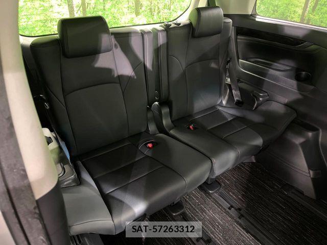 Toyota ALPHARD 2021-04 7249694-9