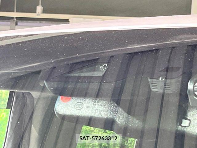 Toyota ALPHARD 2021-04 7249694-4