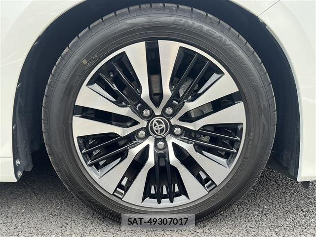Toyota ALPHARD 2019-08 7271435-13