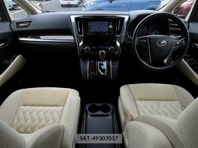 Toyota ALPHARD 2019-08 7271435-18