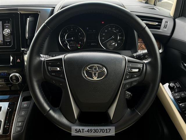 Toyota ALPHARD 2019-08 7271435-19