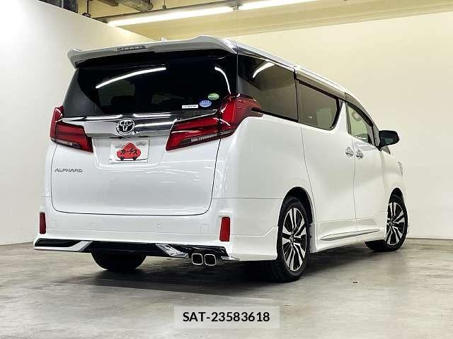 Toyota ALPHARD 2018-01 7271428-2