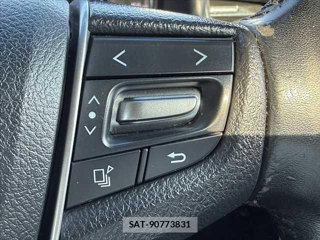 Toyota ALPHARD 2015-09 7271439-24
