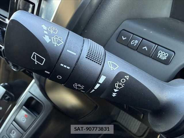 Toyota ALPHARD 2015-09 7271439-25