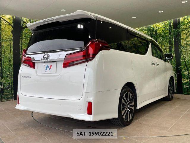 Toyota ALPHARD 2022-09 7271419-17