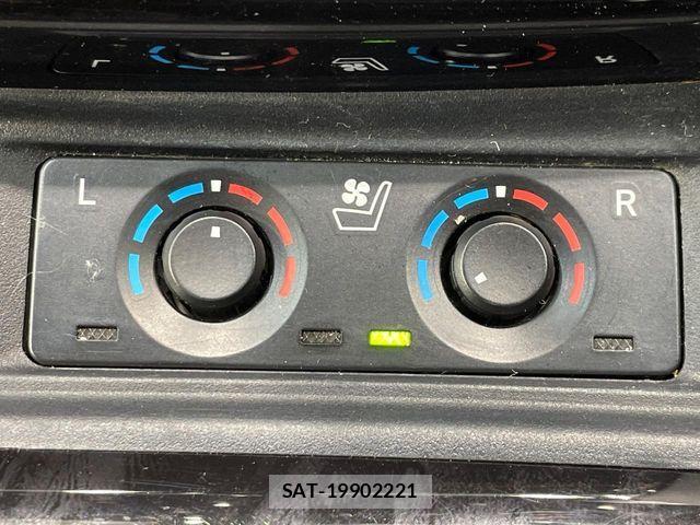 Toyota ALPHARD 2022-09 7271419-6