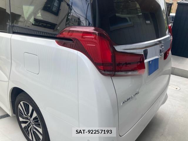 Toyota ALPHARD 2021-12 7271422-9
