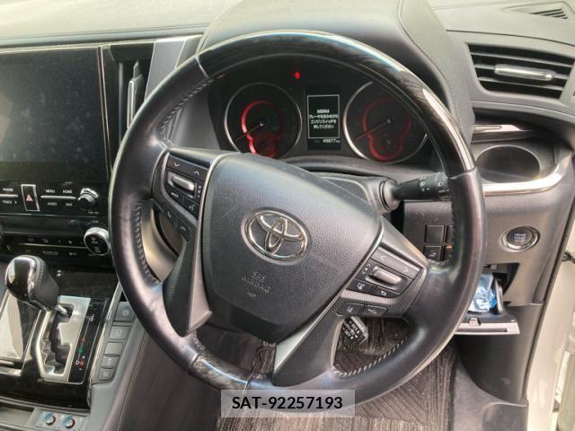 Toyota ALPHARD 2021-12 7271422-12