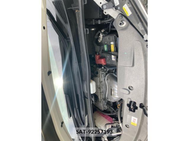Toyota ALPHARD 2021-12 7271422-25