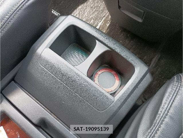 Toyota ALPHARD 2010-10 7271445-22