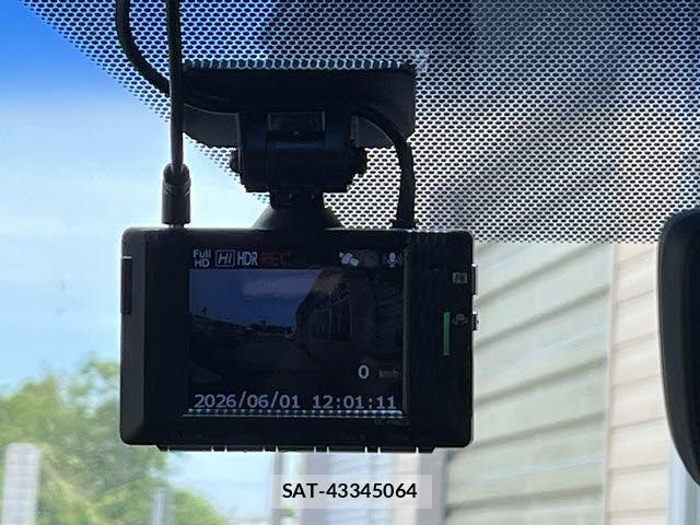 Toyota ALPHARD 2009-07 7271442-11