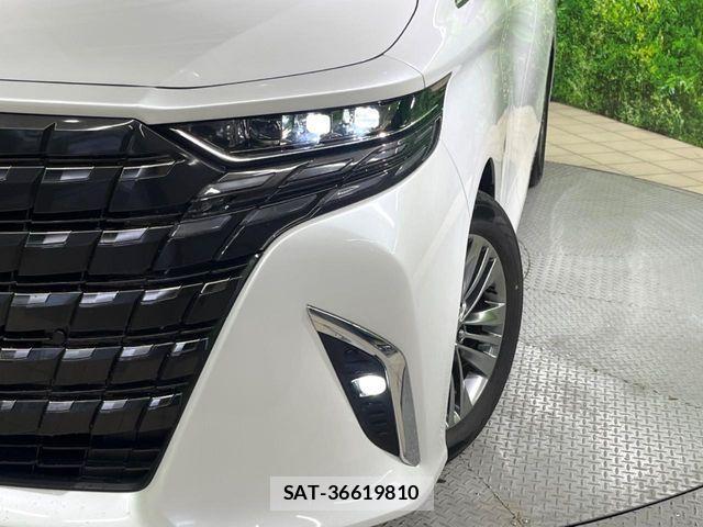 Toyota ALPHARD 2023-11 7271415-12