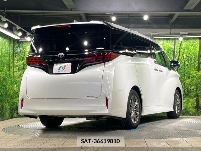 Toyota ALPHARD 2023-11 7271415-17