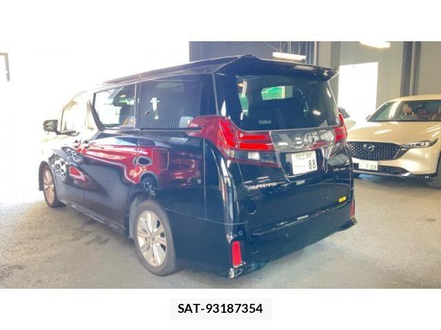 Toyota ALPHARD 2017-09 7271437-3